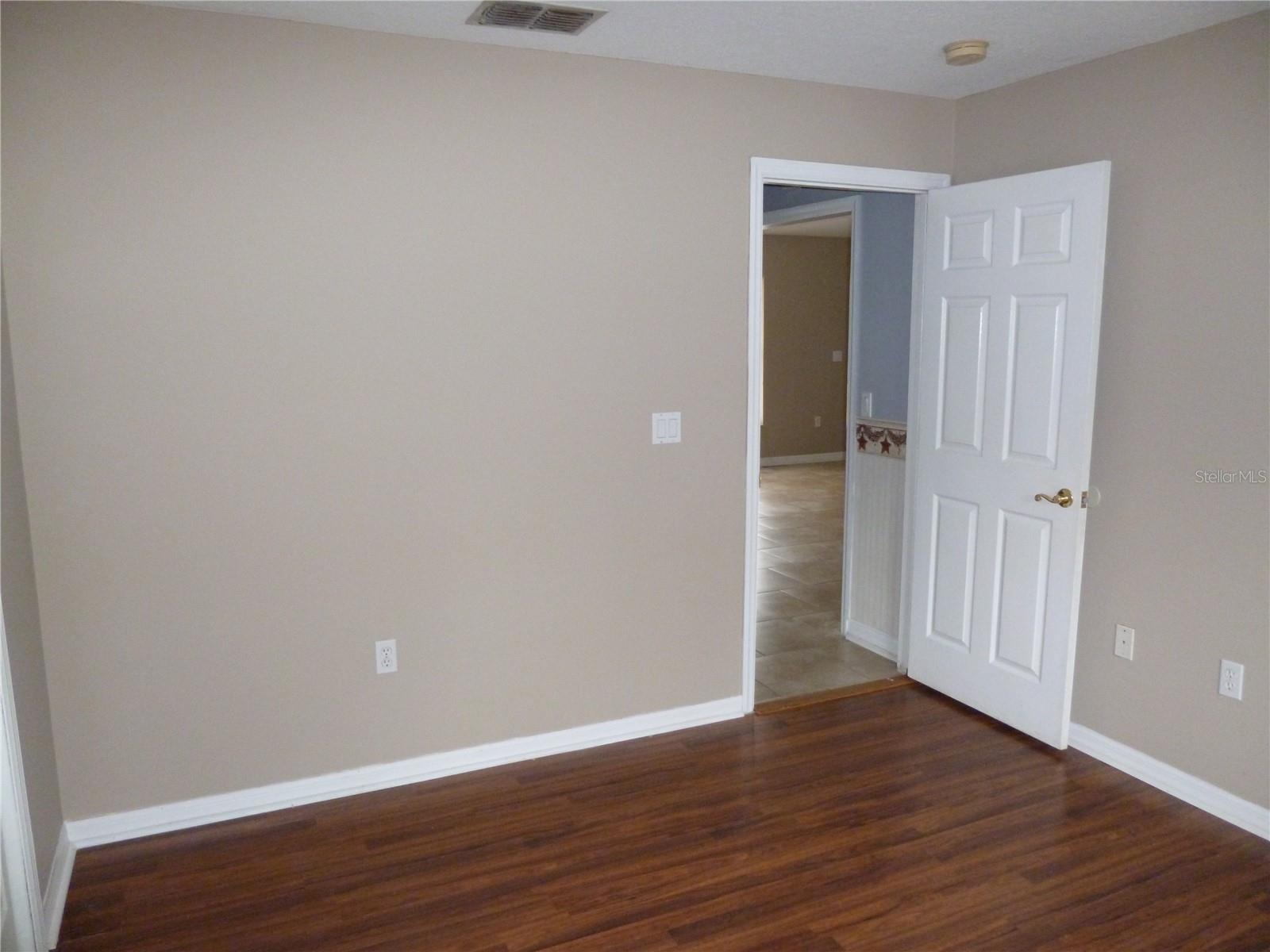 616 E 1ST ST, APOPKA, FL, 32703