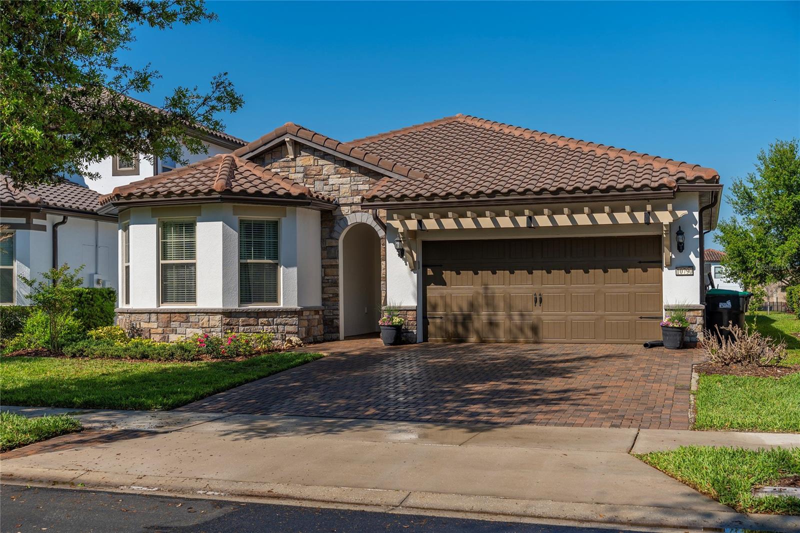 10790 CITRON OAKS DR, ORLANDO, FL, 32836