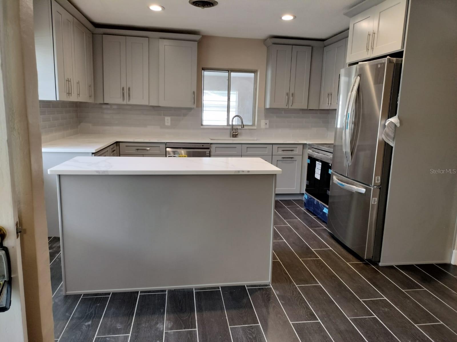 3246 NE 7TH LN, OCALA, FL, 34470