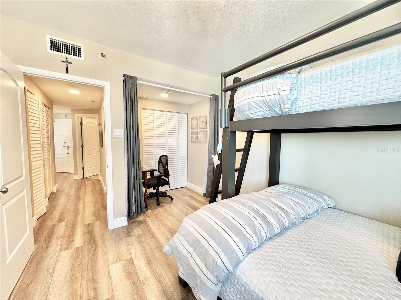 1520 GULF BLVD #1403, CLEARWATER BEACH, FL, 33767