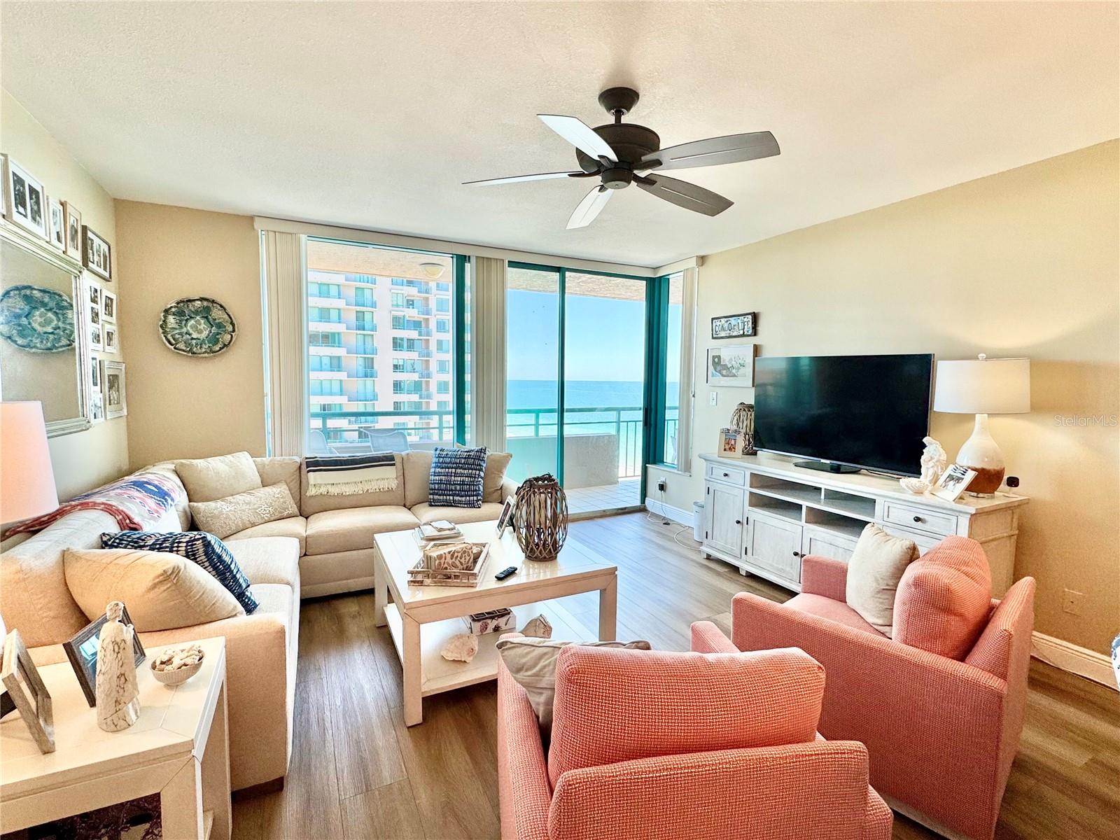 1520 GULF BLVD #1403, CLEARWATER BEACH, FL, 33767