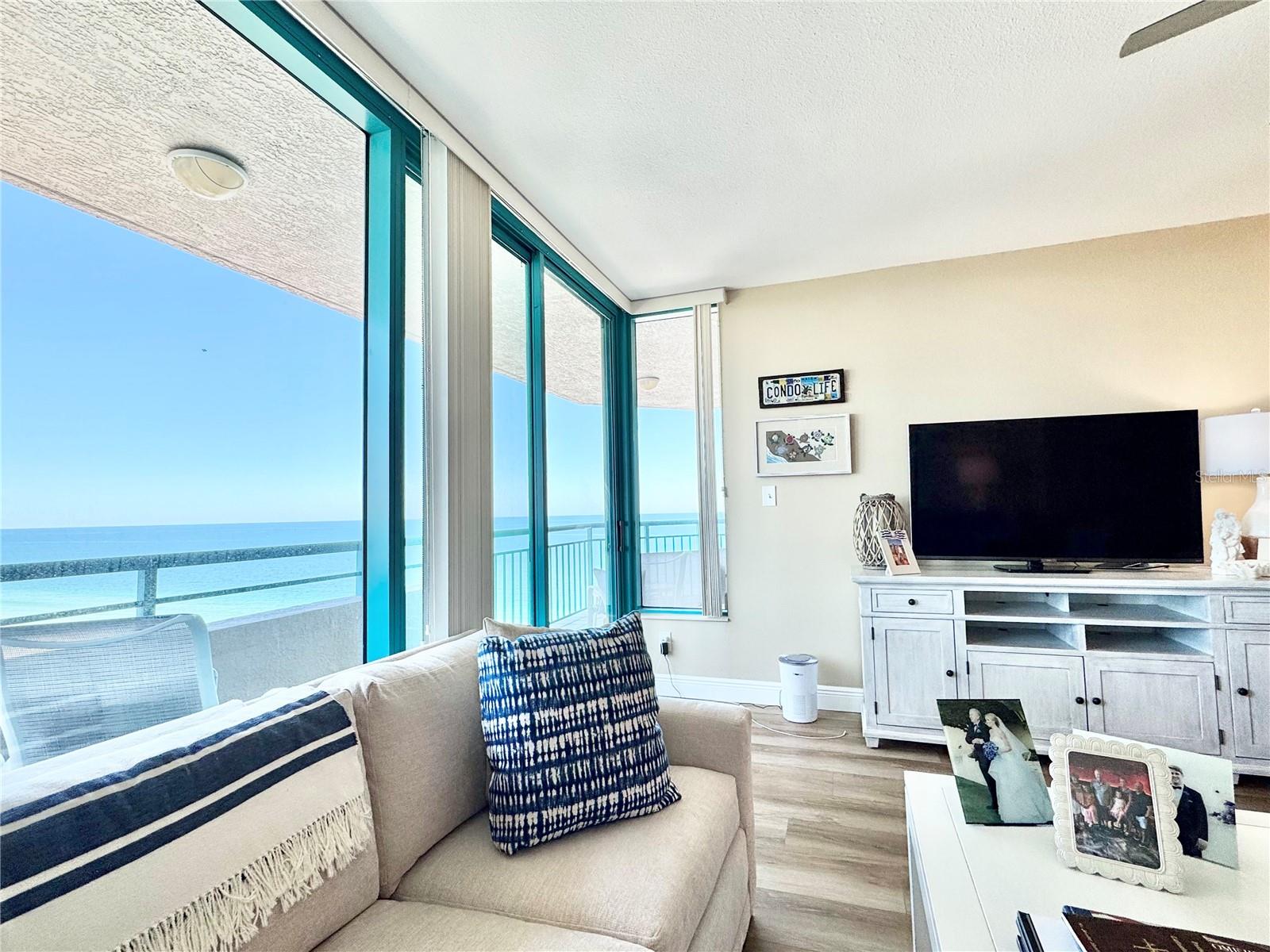 1520 GULF BLVD #1403, CLEARWATER BEACH, FL, 33767
