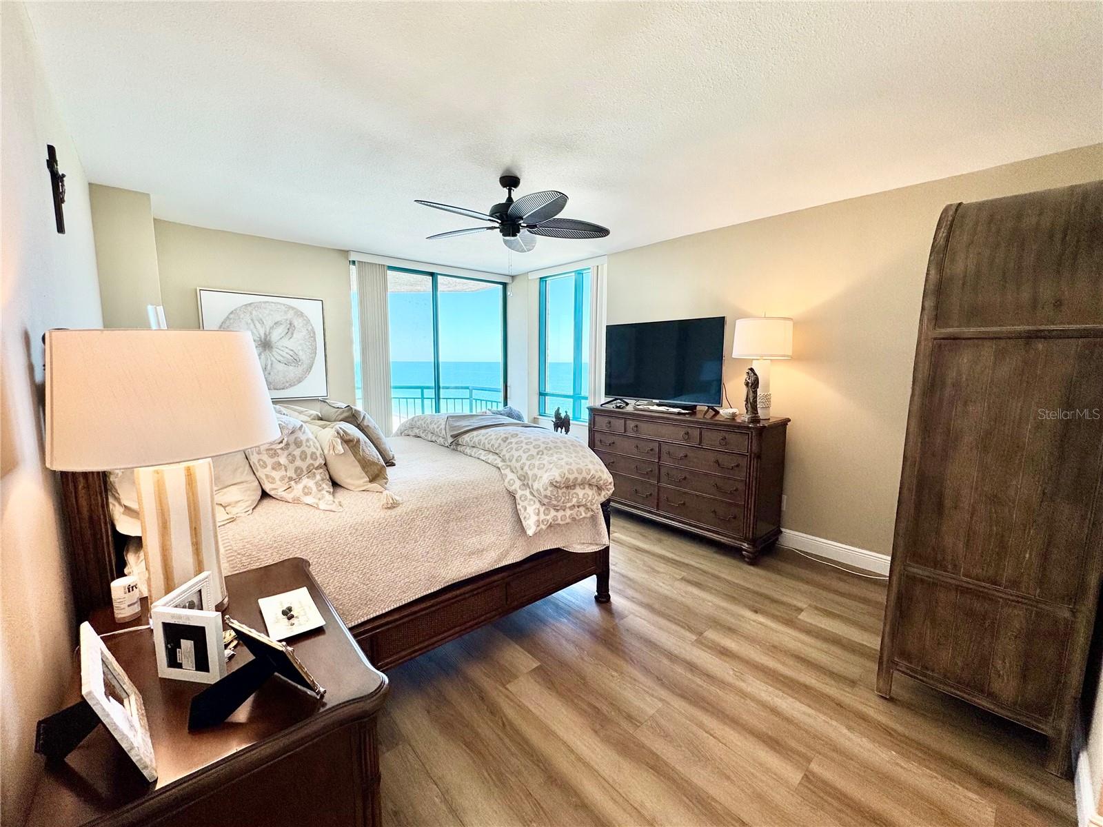 1520 GULF BLVD #1403, CLEARWATER BEACH, FL, 33767