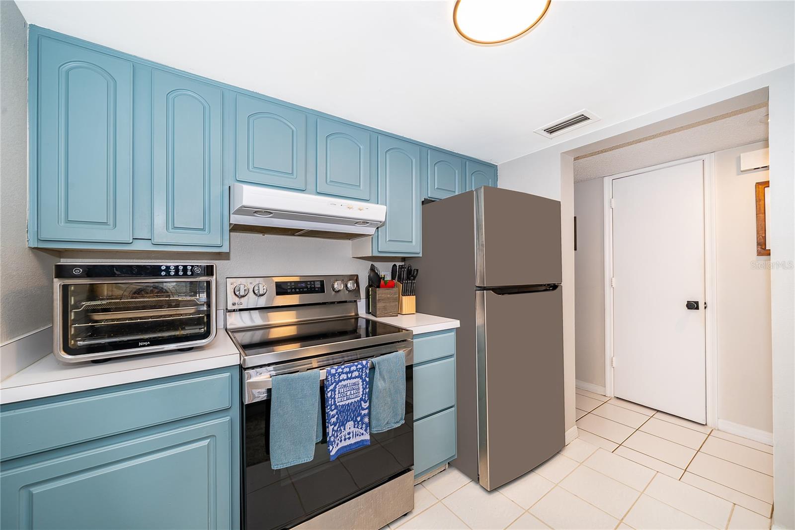 1073 LOVE LN #1, APOPKA, FL, 32703