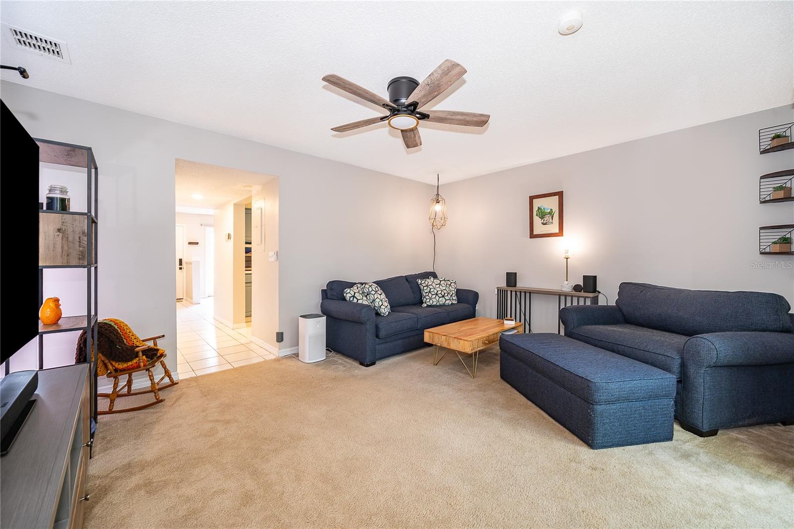 1073 LOVE LN #1, APOPKA, FL, 32703