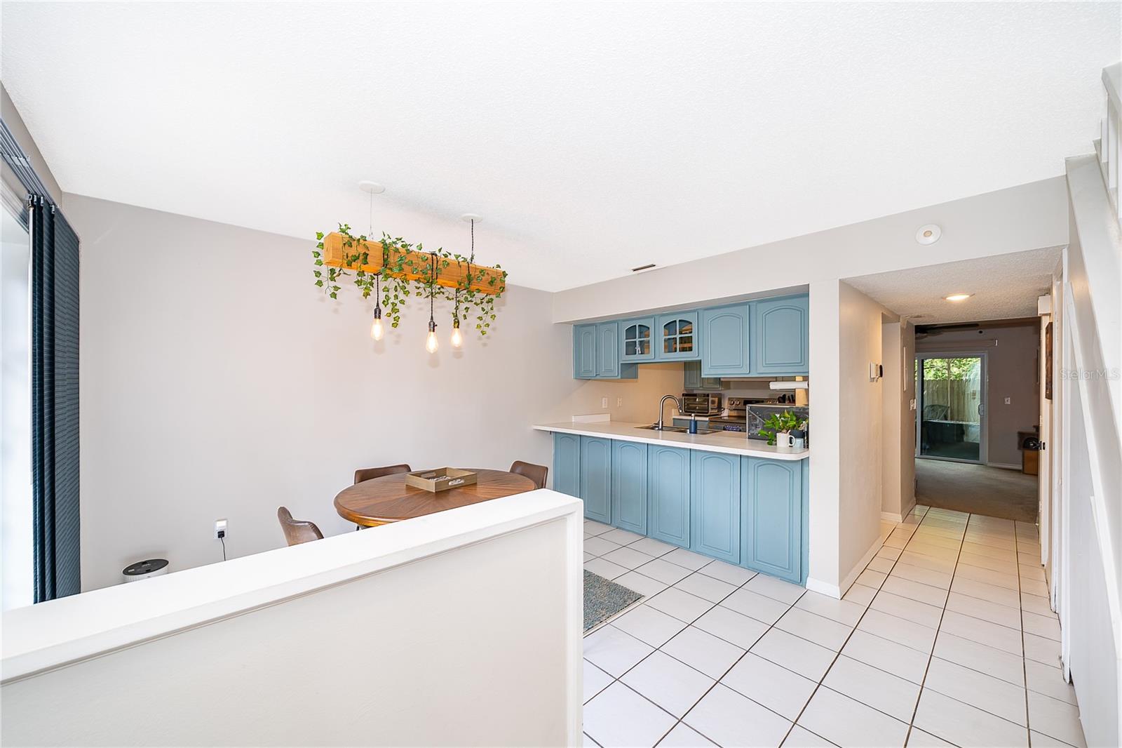 1073 LOVE LN #1, APOPKA, FL, 32703
