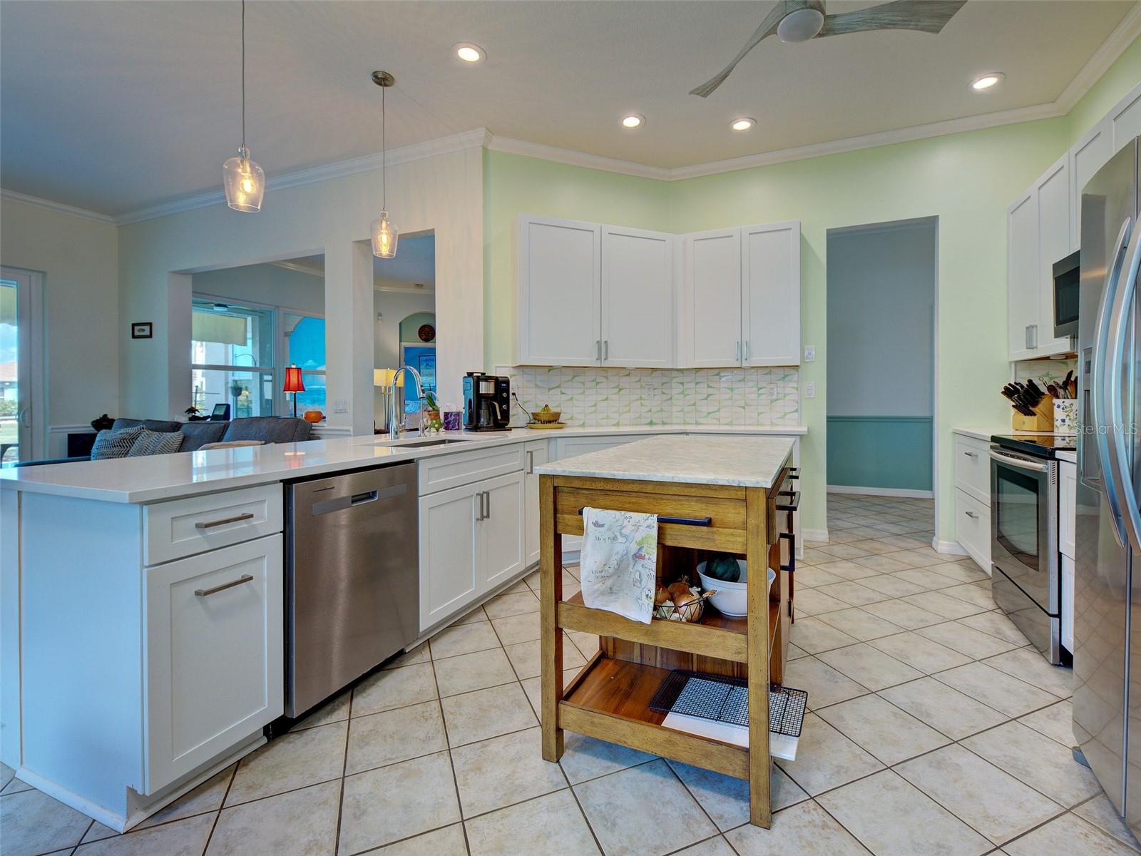 4310 MANFIELD DR, VENICE, FL, 34293