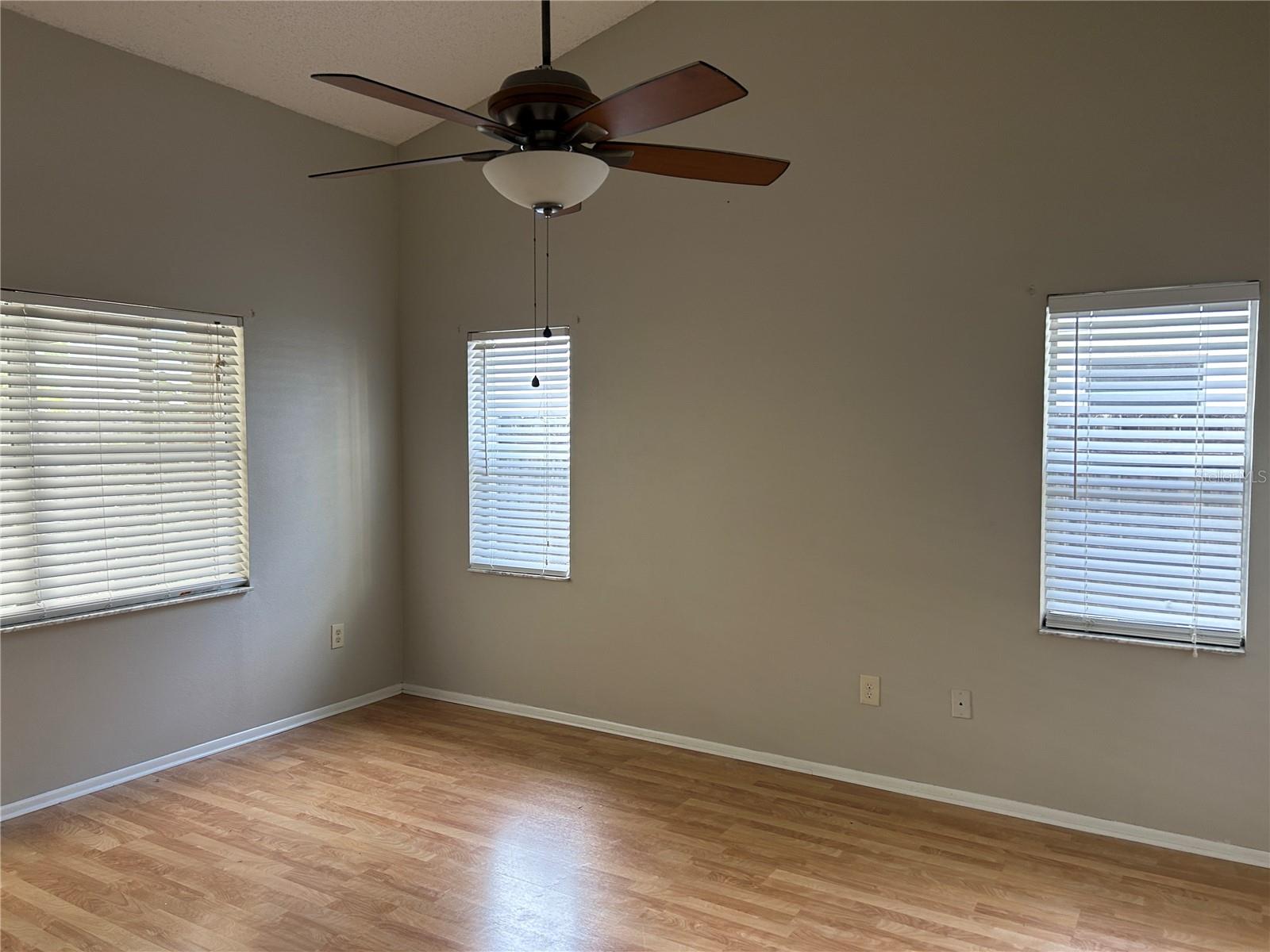 8718 IMPERIAL CT, TAMPA, FL, 33635