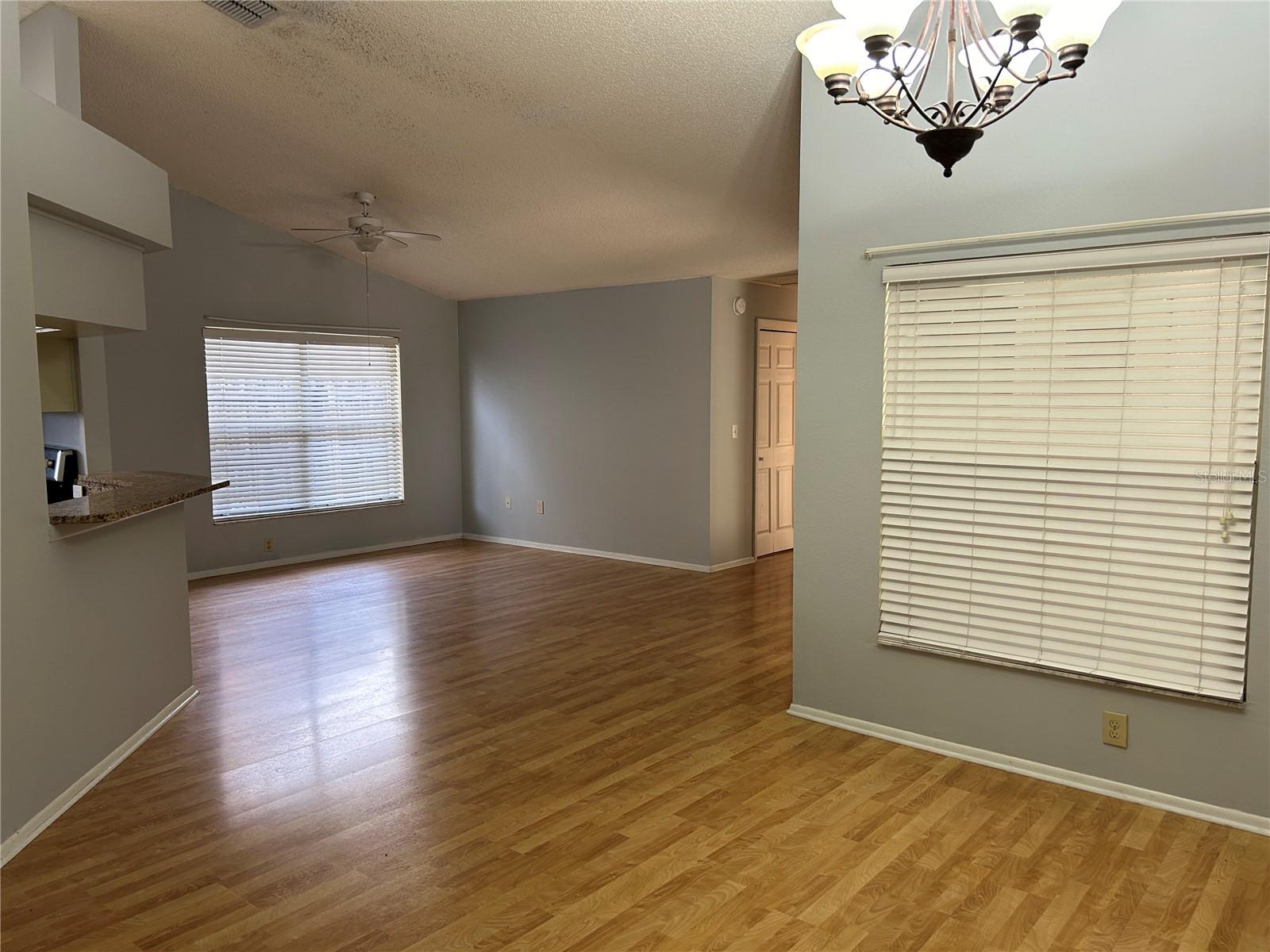 8718 IMPERIAL CT, TAMPA, FL, 33635