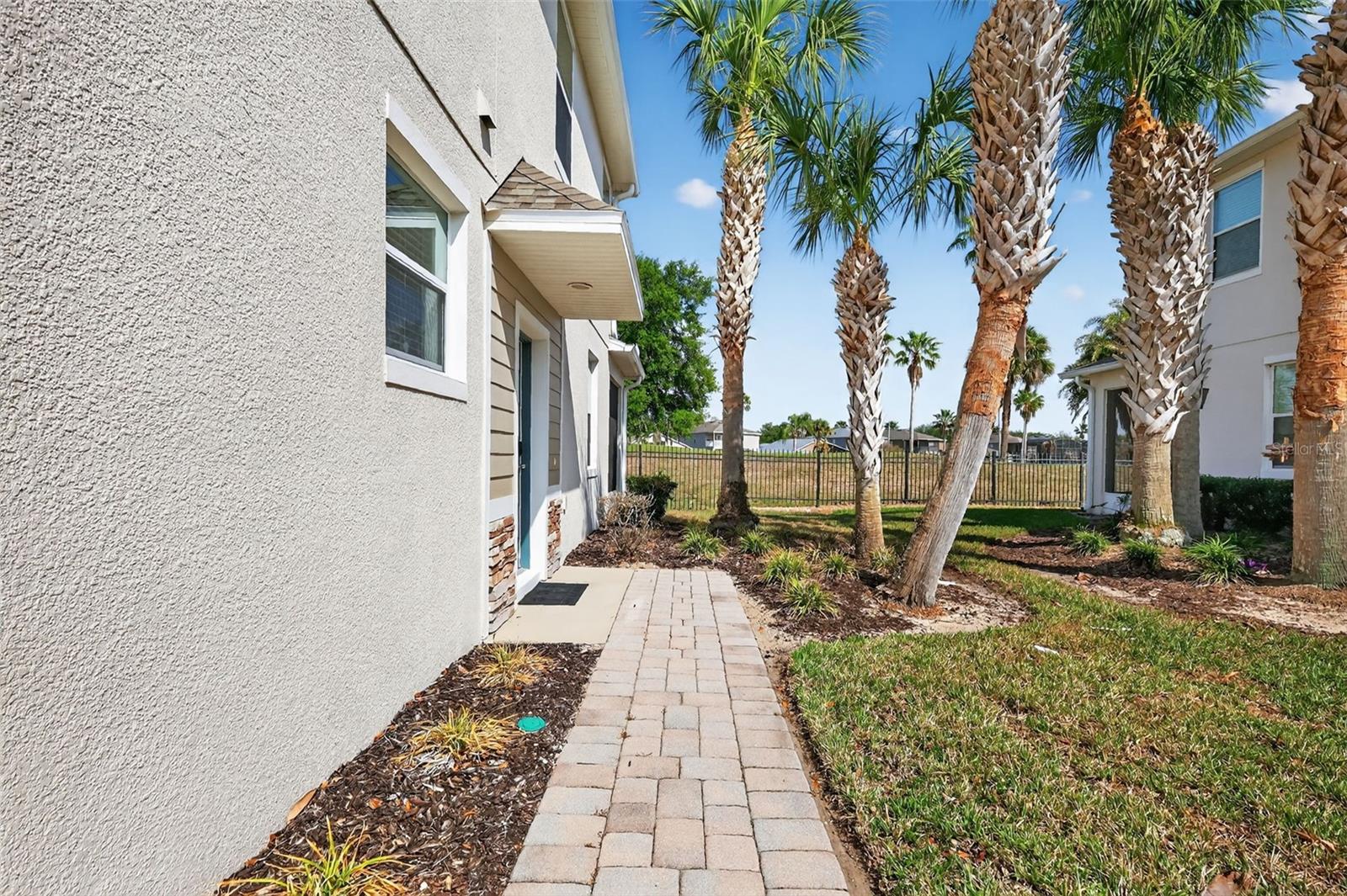 1323 PRIORY CIR, WINTER GARDEN, FL, 34787