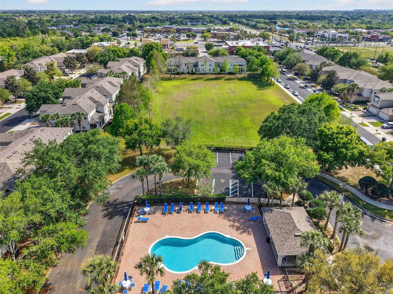 1323 PRIORY CIR, WINTER GARDEN, FL, 34787