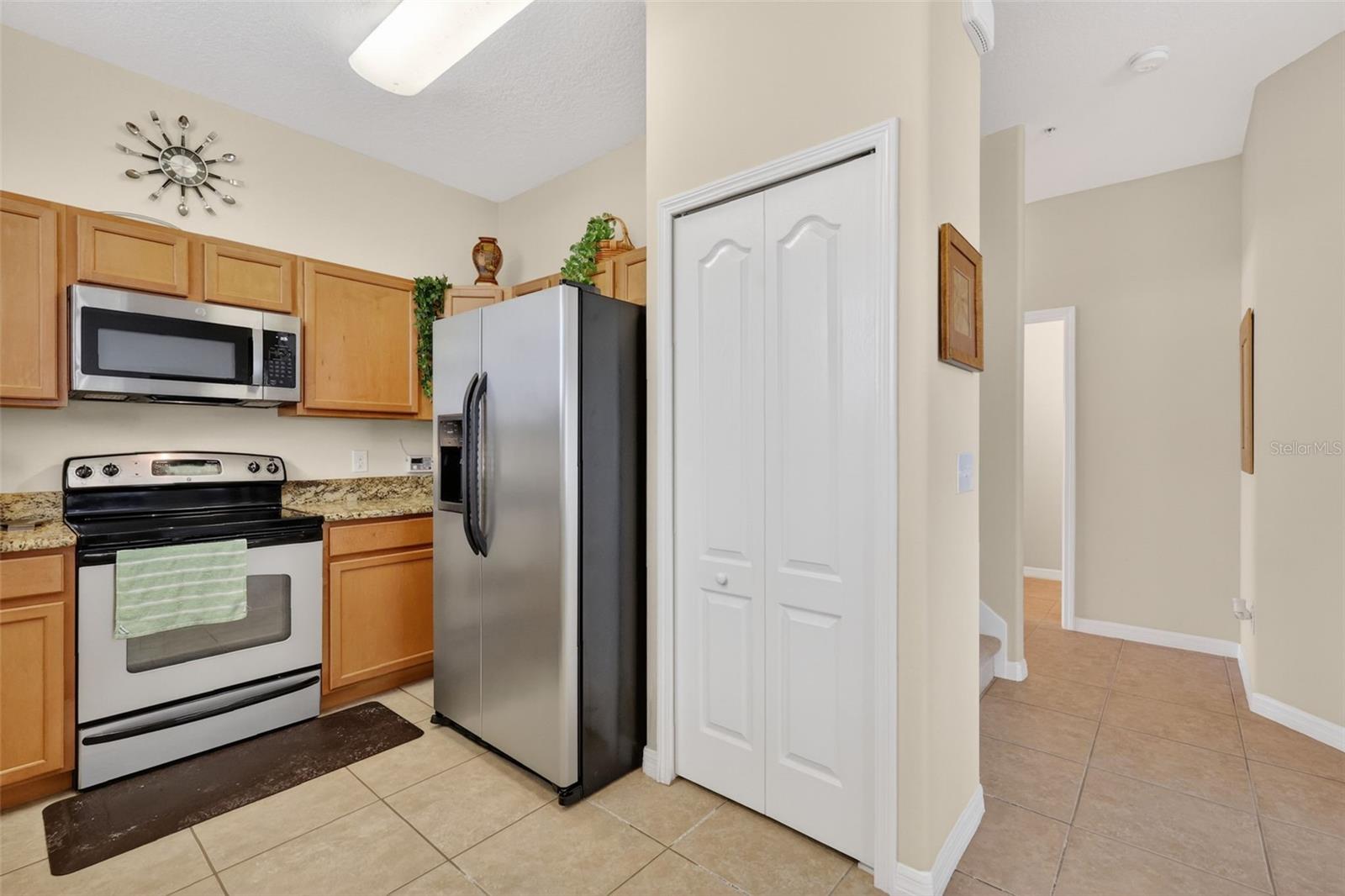 1323 PRIORY CIR, WINTER GARDEN, FL, 34787