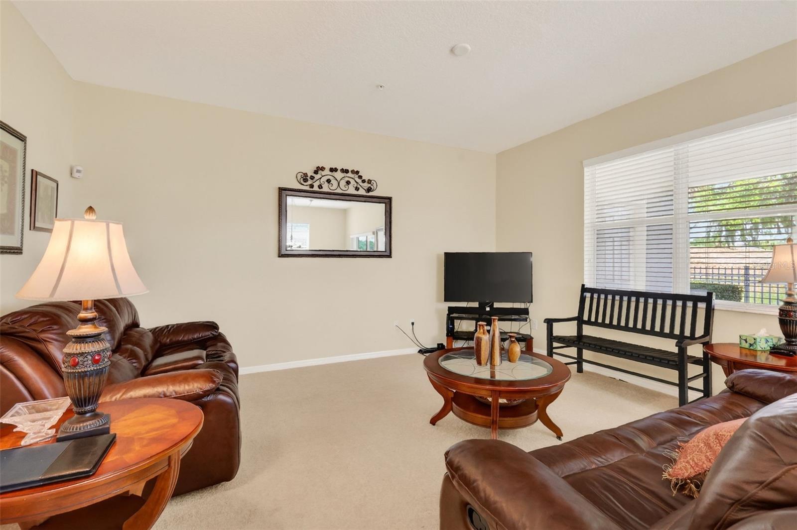 1323 PRIORY CIR, WINTER GARDEN, FL, 34787