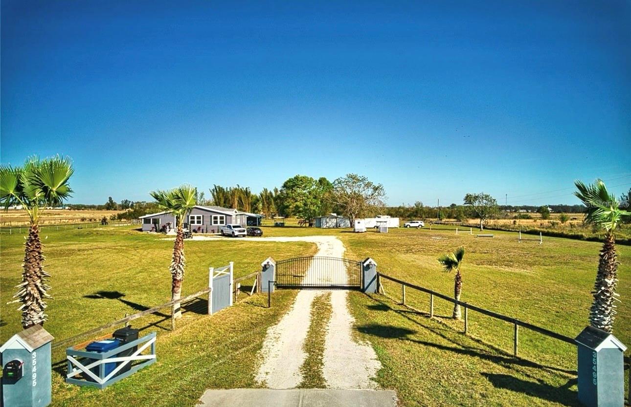 35495 SINGLETARY RD, MYAKKA CITY, FL, 34251