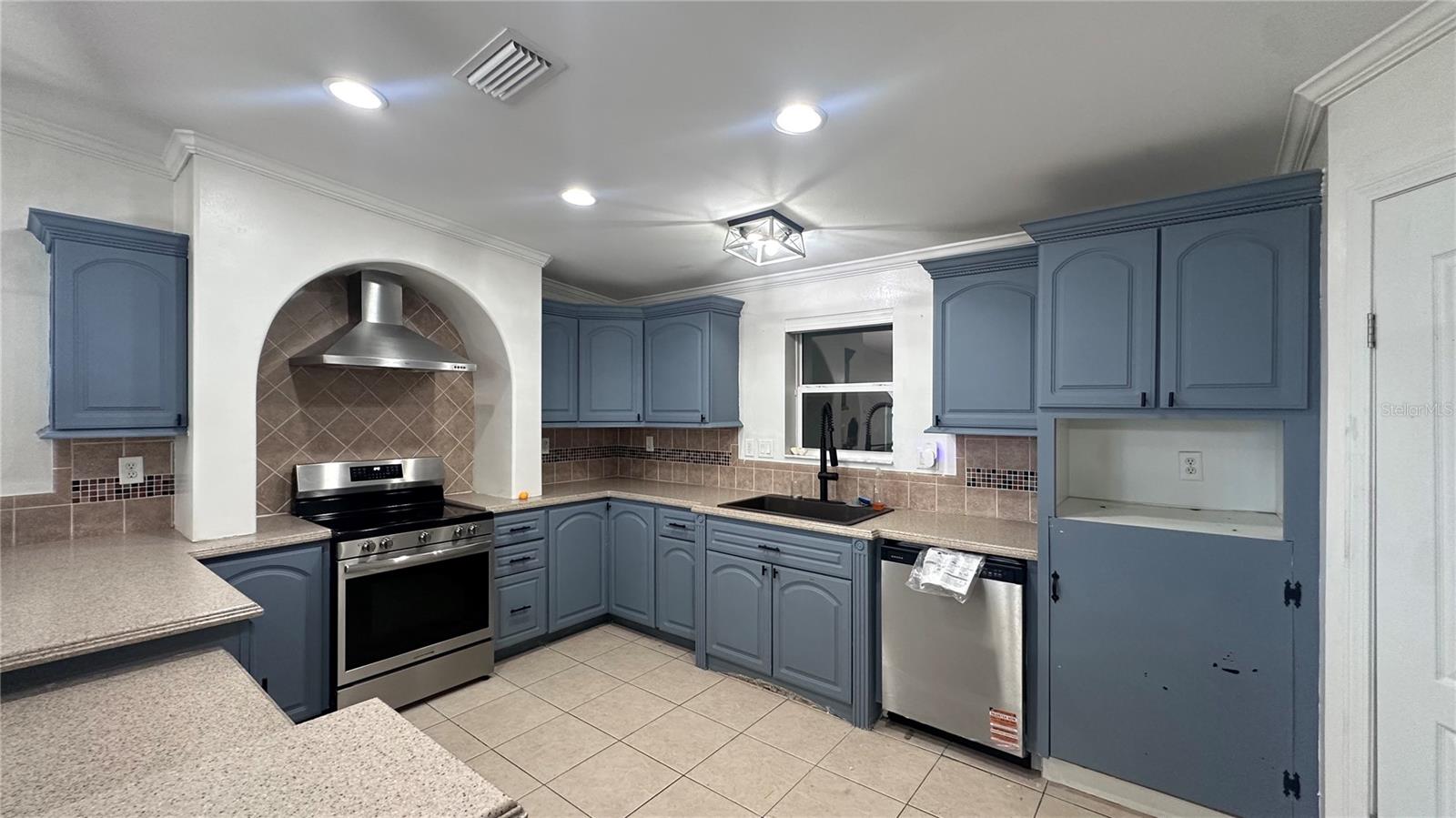 35495 SINGLETARY RD, MYAKKA CITY, FL, 34251