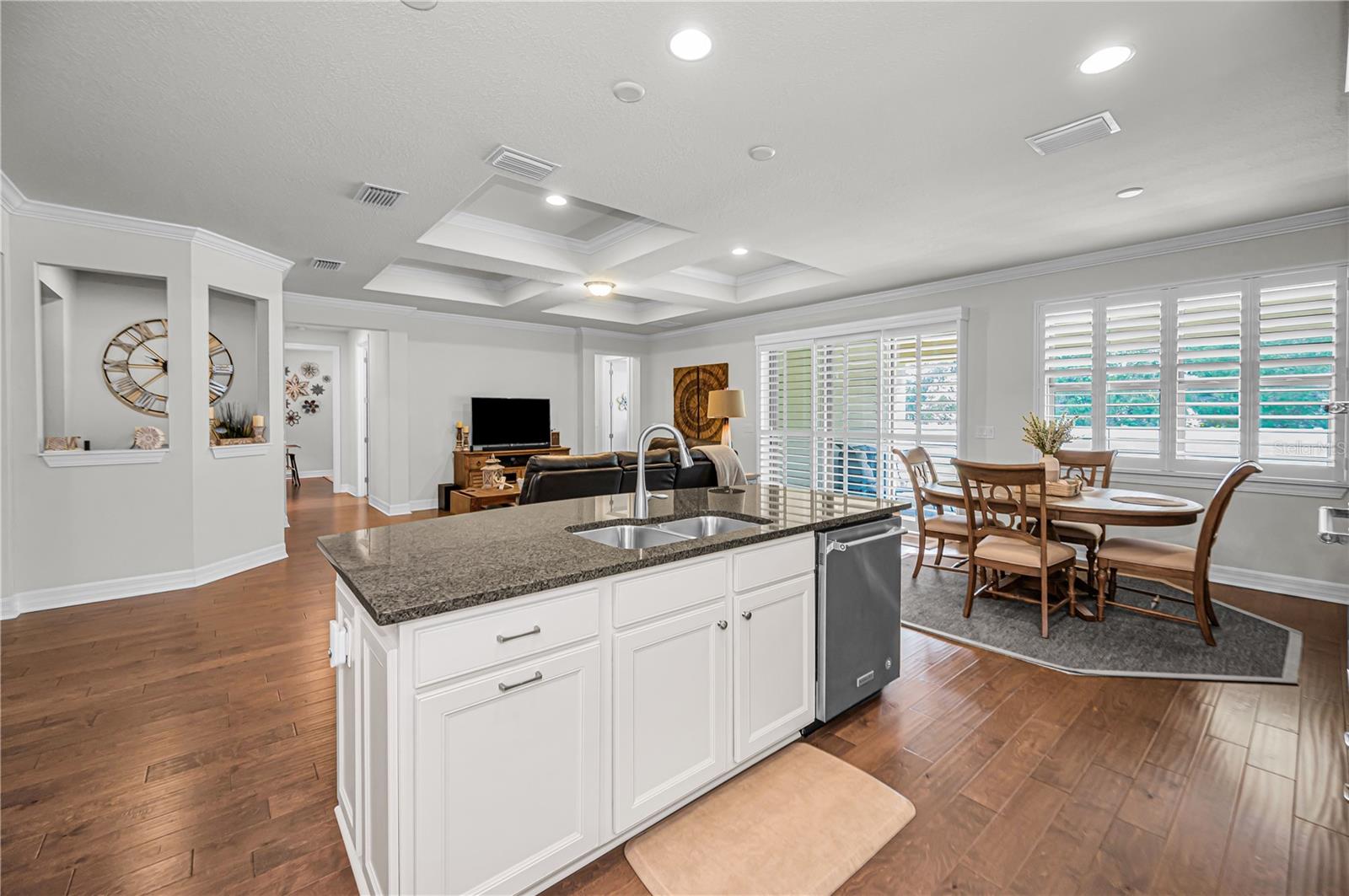 11211 LARK LANDING CT, RIVERVIEW, FL, 33569