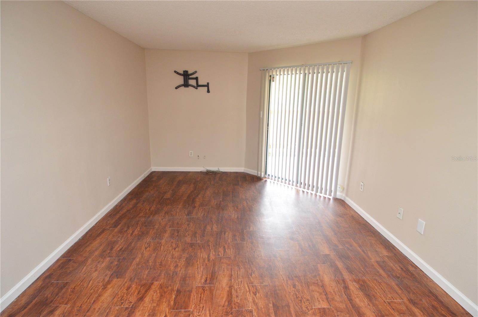 8756 MALLARD RESERVE DR #101, TAMPA, FL, 33614