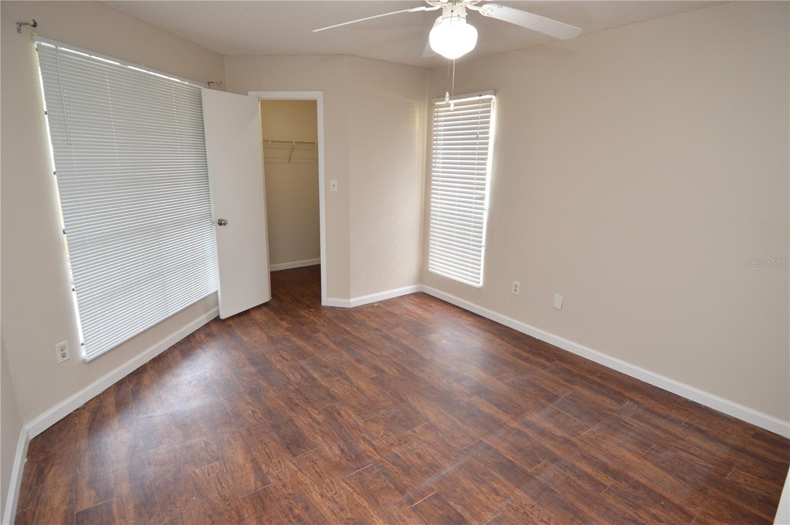 8756 MALLARD RESERVE DR #101, TAMPA, FL, 33614