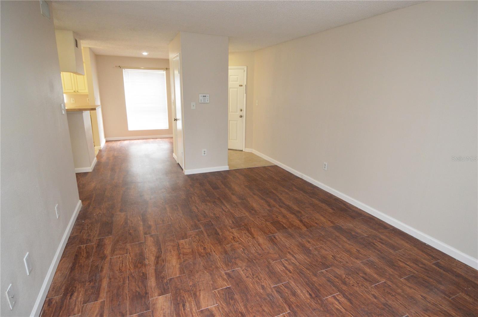 8756 MALLARD RESERVE DR #101, TAMPA, FL, 33614