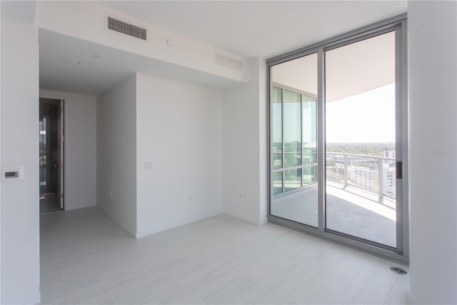 400 CENTRAL AVE #2001, ST PETERSBURG, FL, 33701