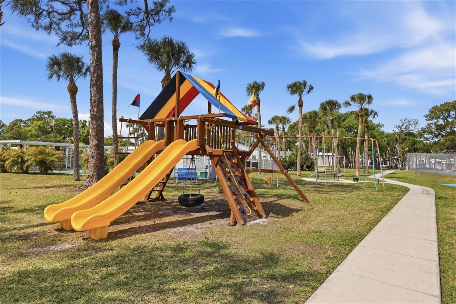 1674 UNIVERSITY PKWY #41, SARASOTA, FL, 34243