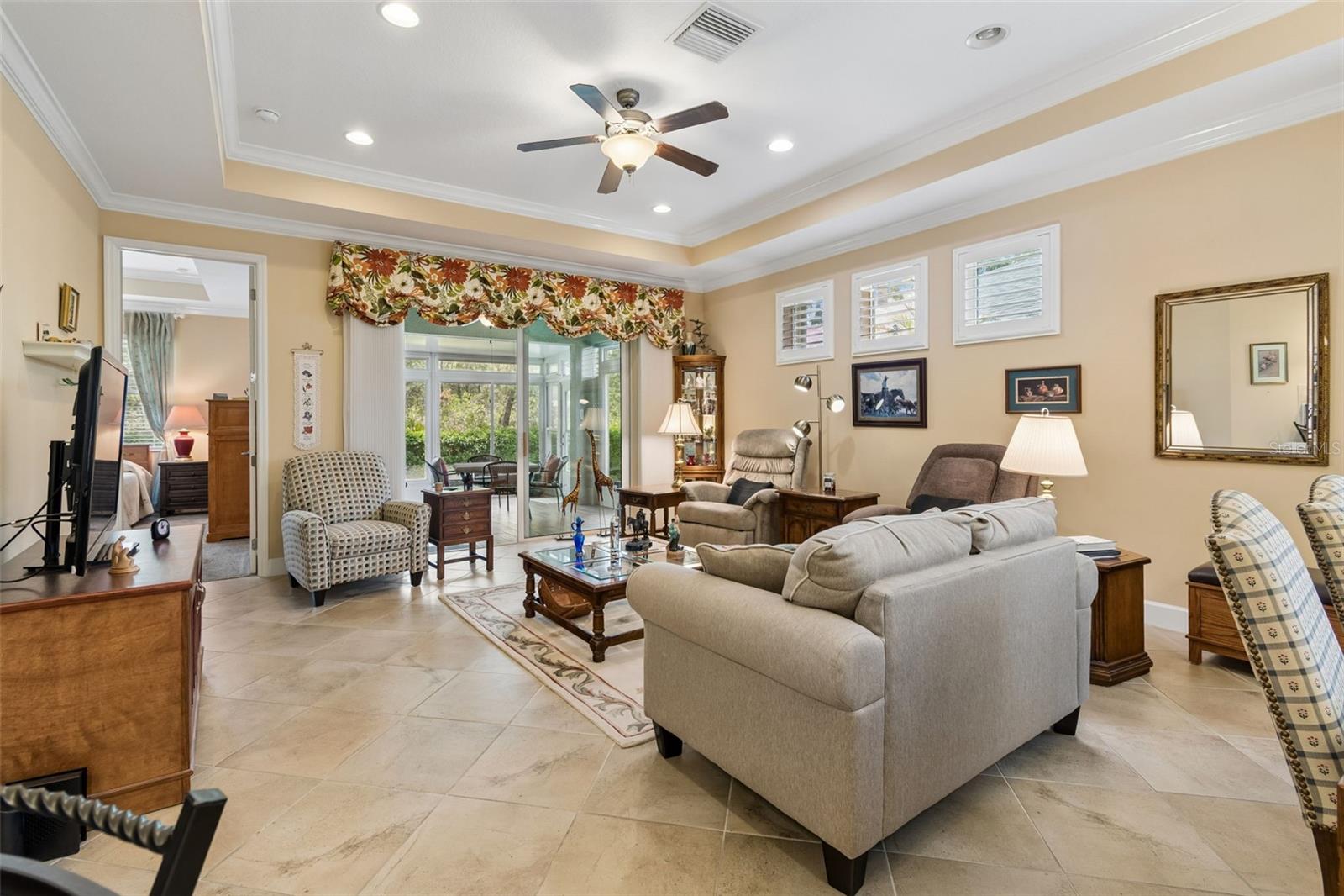 2306 OAKLEY GREEN DR #62, SUN CITY CENTER, FL, 33573