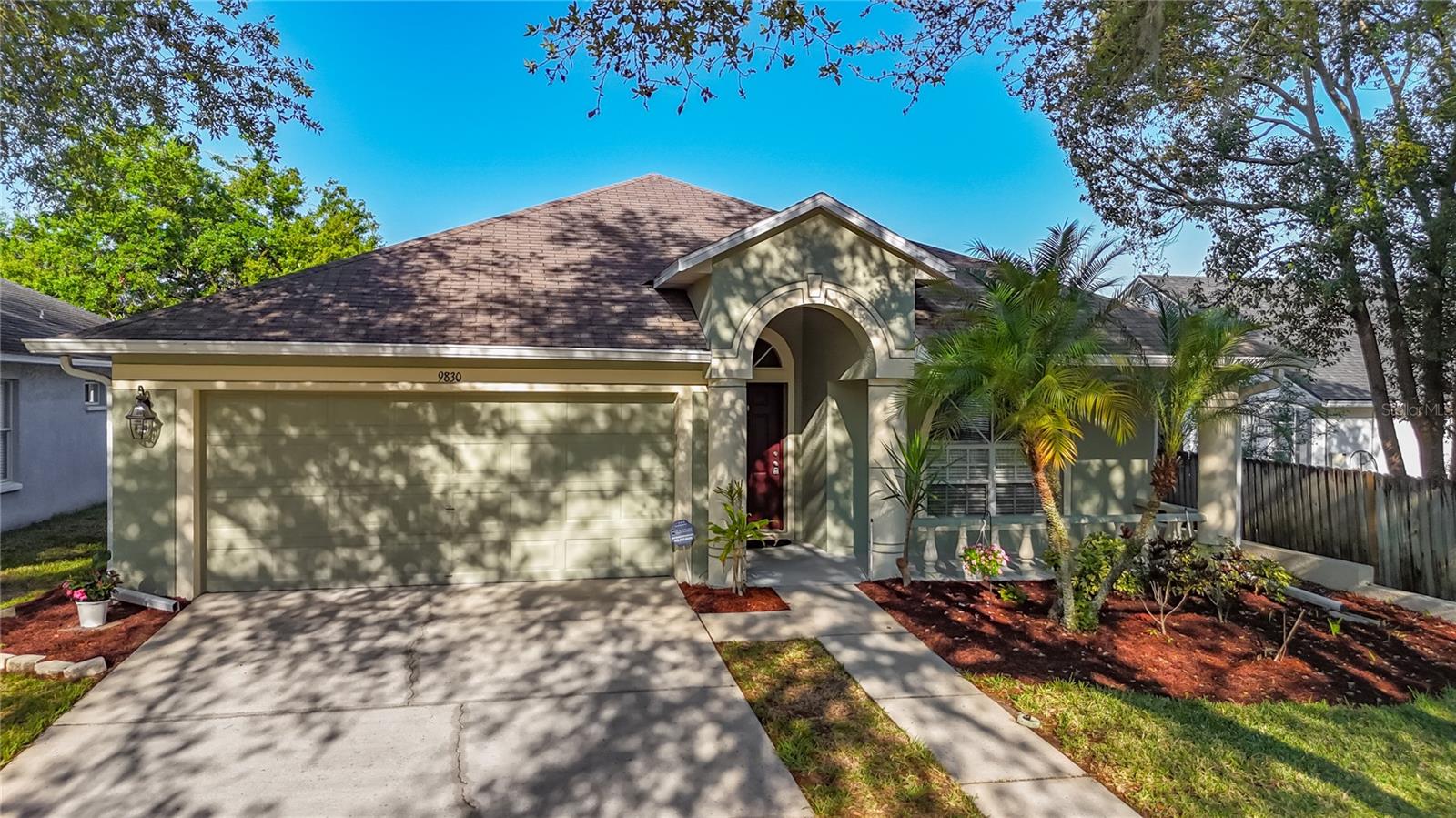 9830 WHITE BARN WAY, RIVERVIEW, FL, 33569