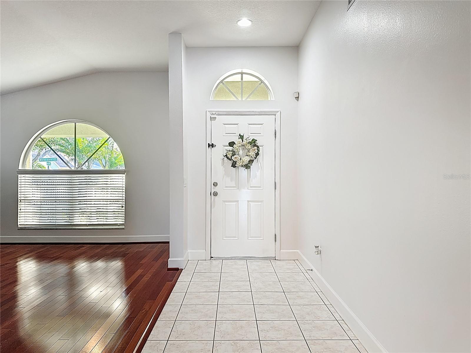 9830 WHITE BARN WAY, RIVERVIEW, FL, 33569