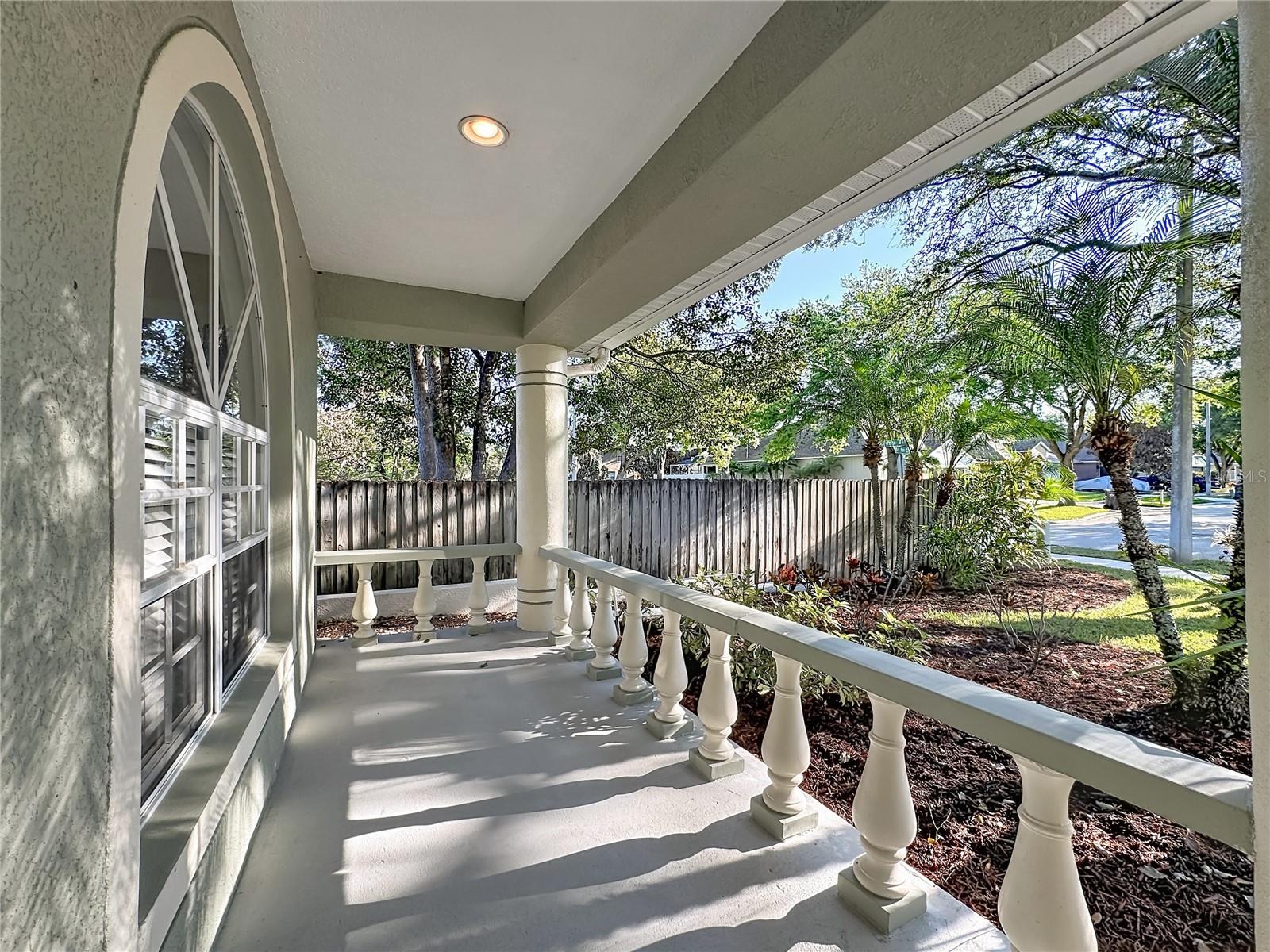 9830 WHITE BARN WAY, RIVERVIEW, FL, 33569