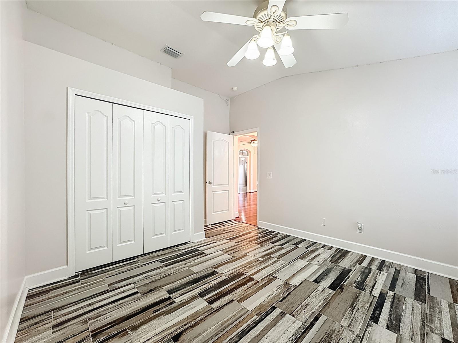 9830 WHITE BARN WAY, RIVERVIEW, FL, 33569
