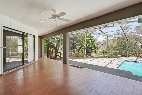 1212 WEYBRIDGE LN, DUNEDIN, FL, 34698