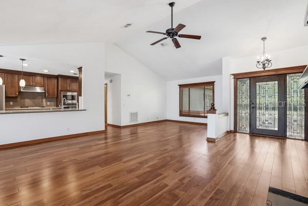 1212 WEYBRIDGE LN, DUNEDIN, FL, 34698