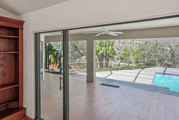 1212 WEYBRIDGE LN, DUNEDIN, FL, 34698