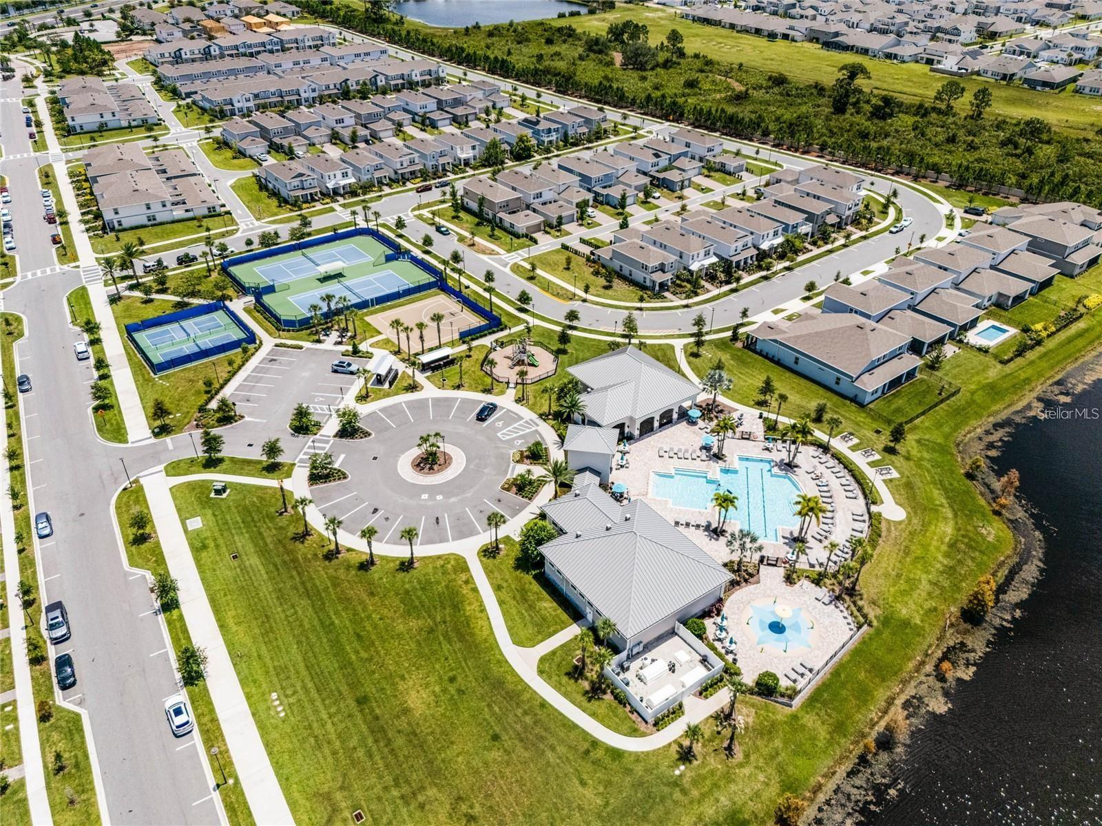 14218 LANIKAI BEACH DR, ORLANDO, FL, 32827