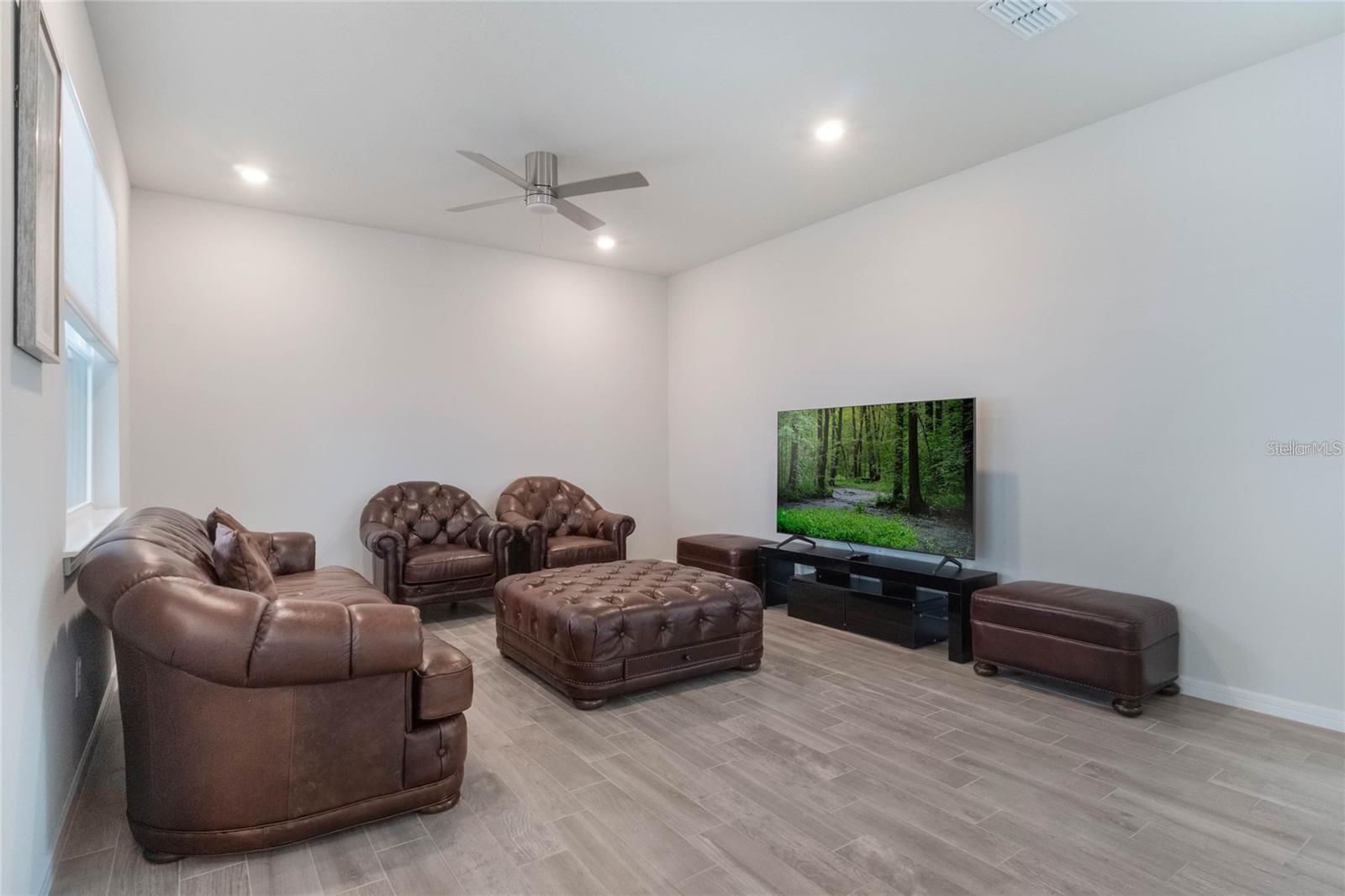 14218 LANIKAI BEACH DR, ORLANDO, FL, 32827
