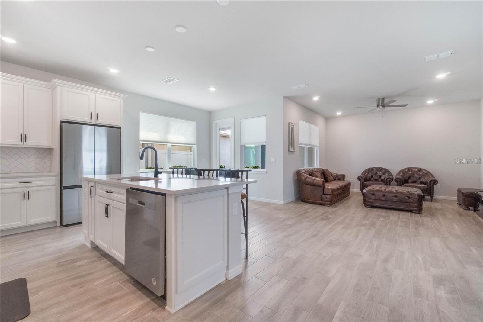 14218 LANIKAI BEACH DR, ORLANDO, FL, 32827