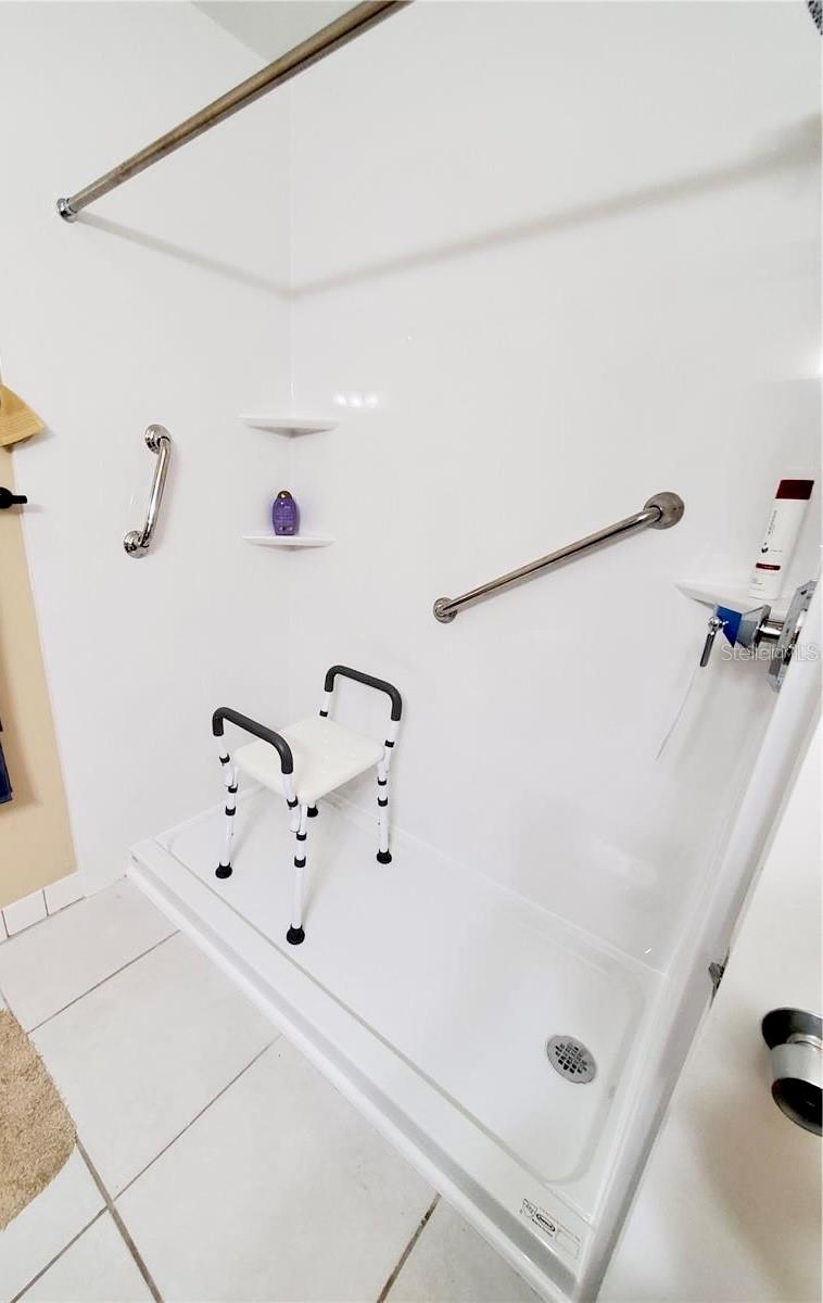 712-A E ARIZONA AVE #A, DELAND, FL, 32724