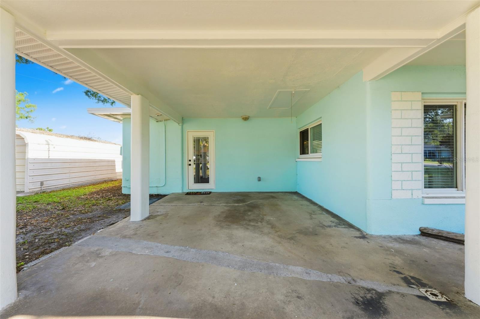 910 LINWOOD TER, LUTZ, FL, 33549