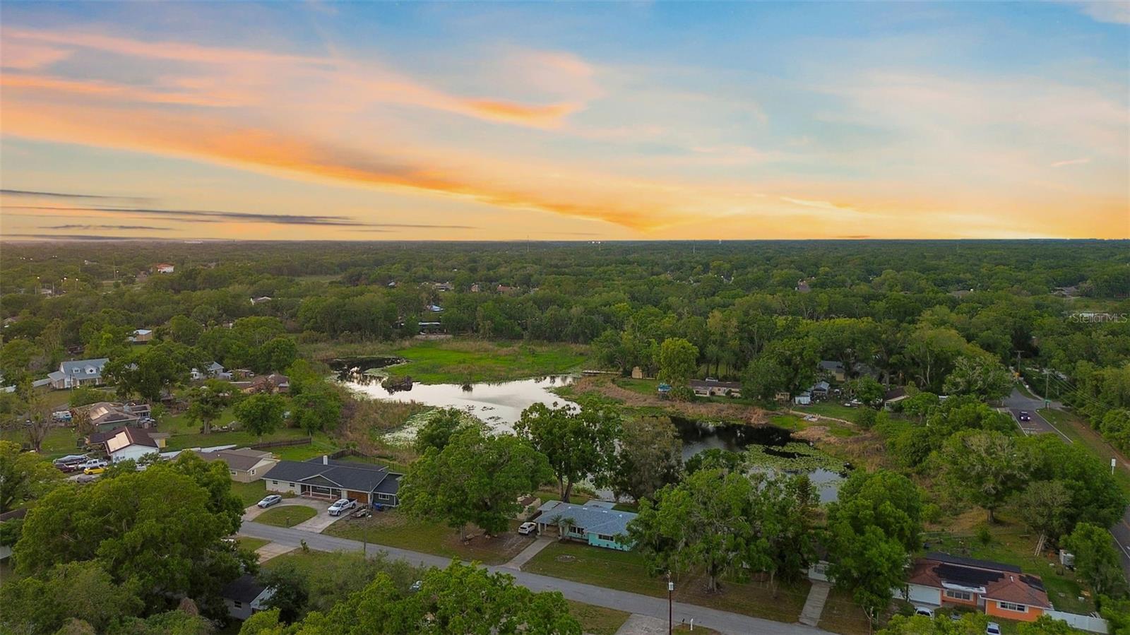 910 LINWOOD TER, LUTZ, FL, 33549