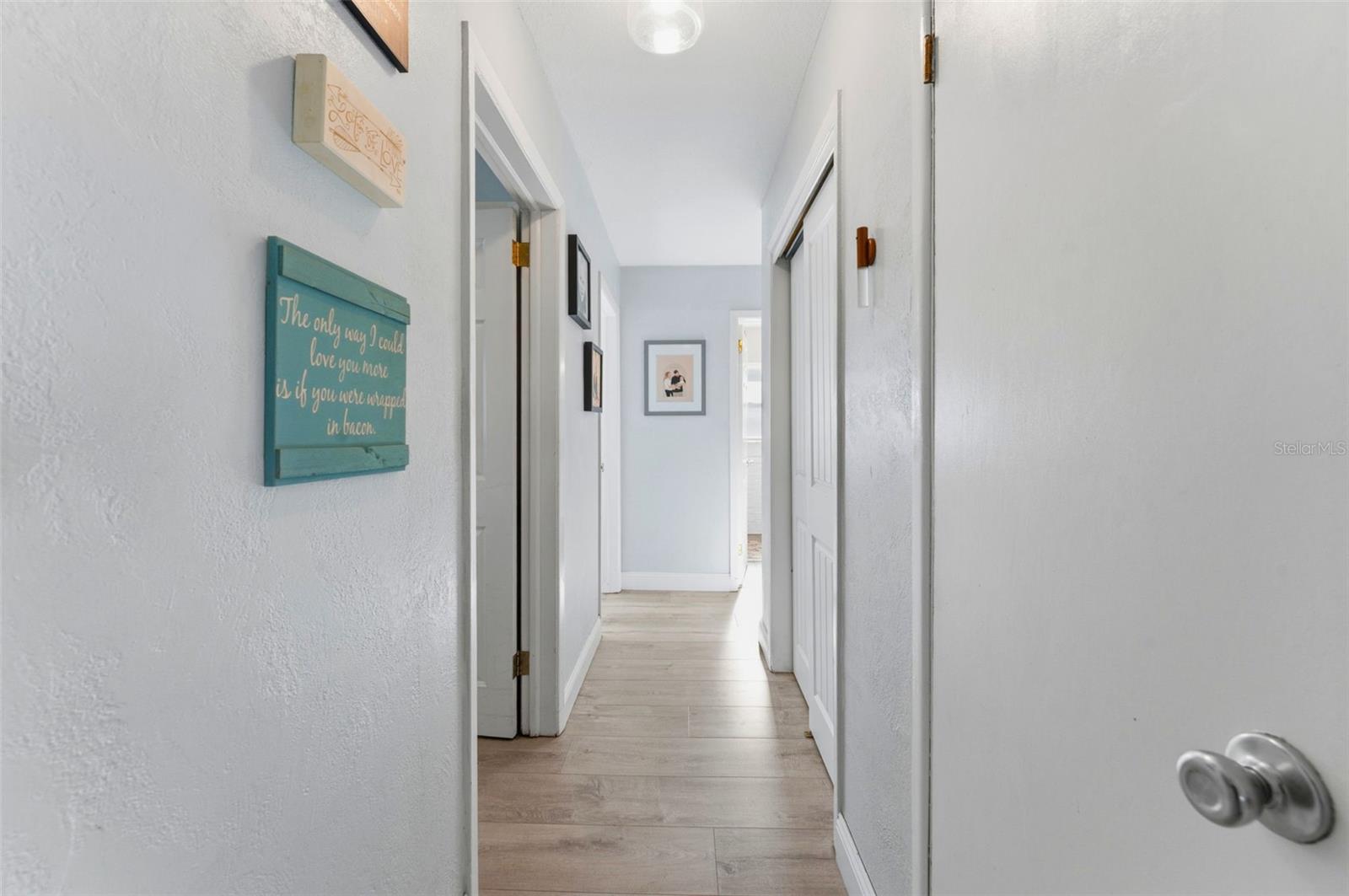 910 LINWOOD TER, LUTZ, FL, 33549