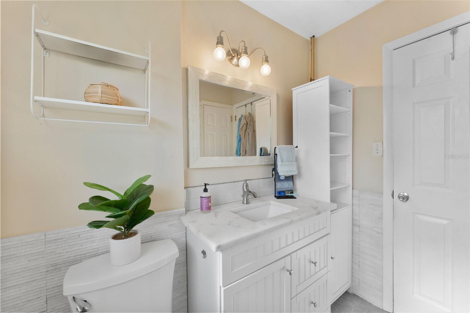 910 LINWOOD TER, LUTZ, FL, 33549