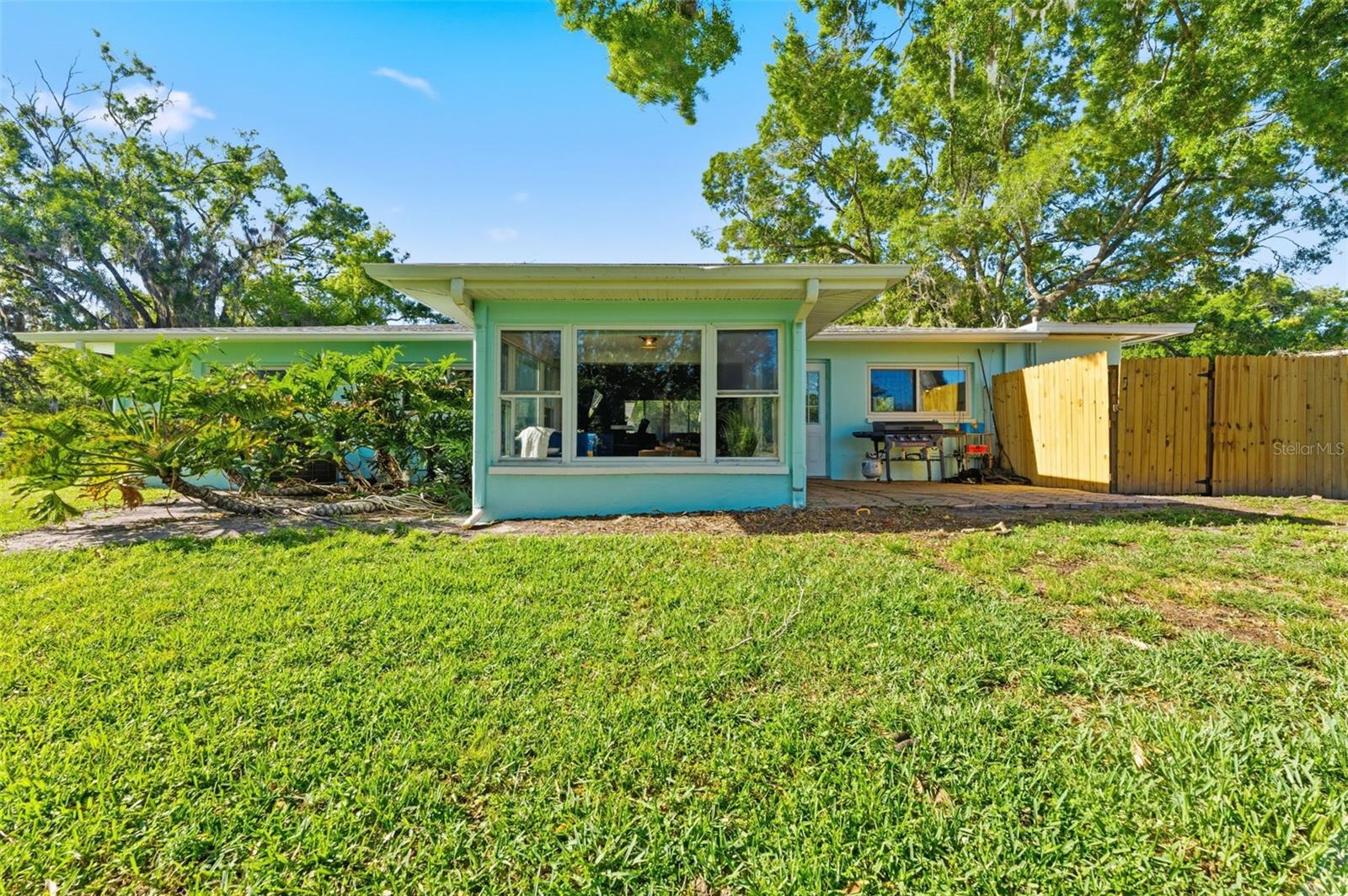 910 LINWOOD TER, LUTZ, FL, 33549