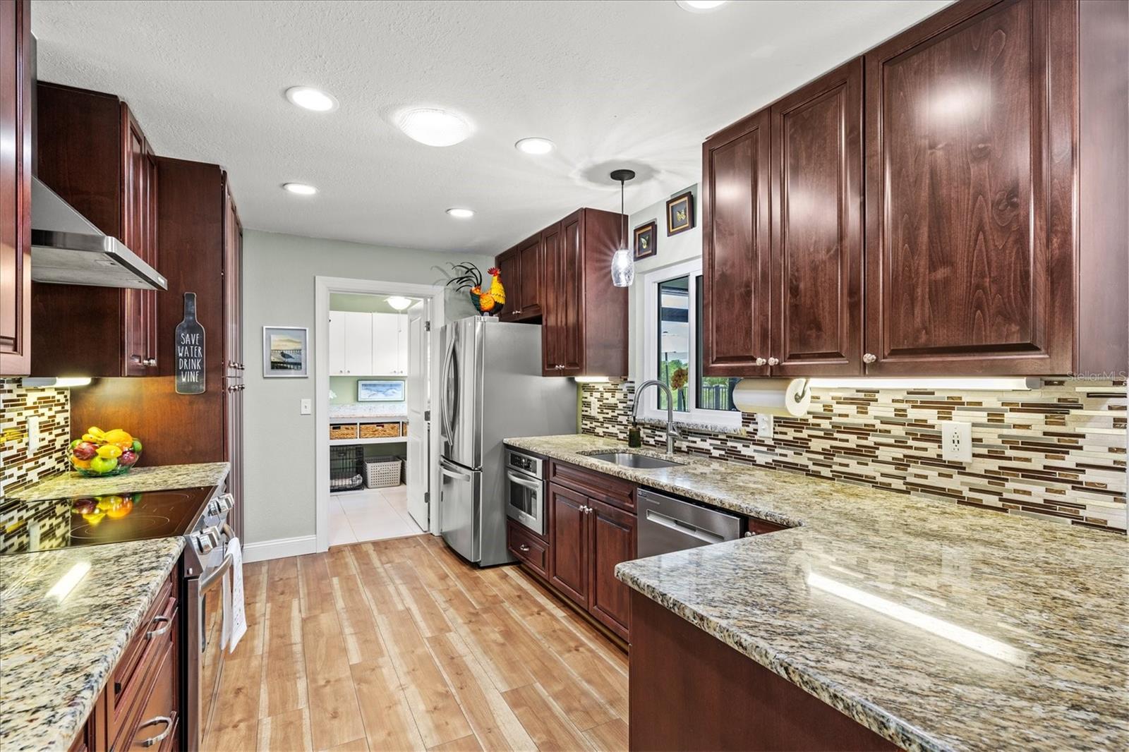 1147 SLEEPY HOLLOW CT, VENICE, FL, 34285