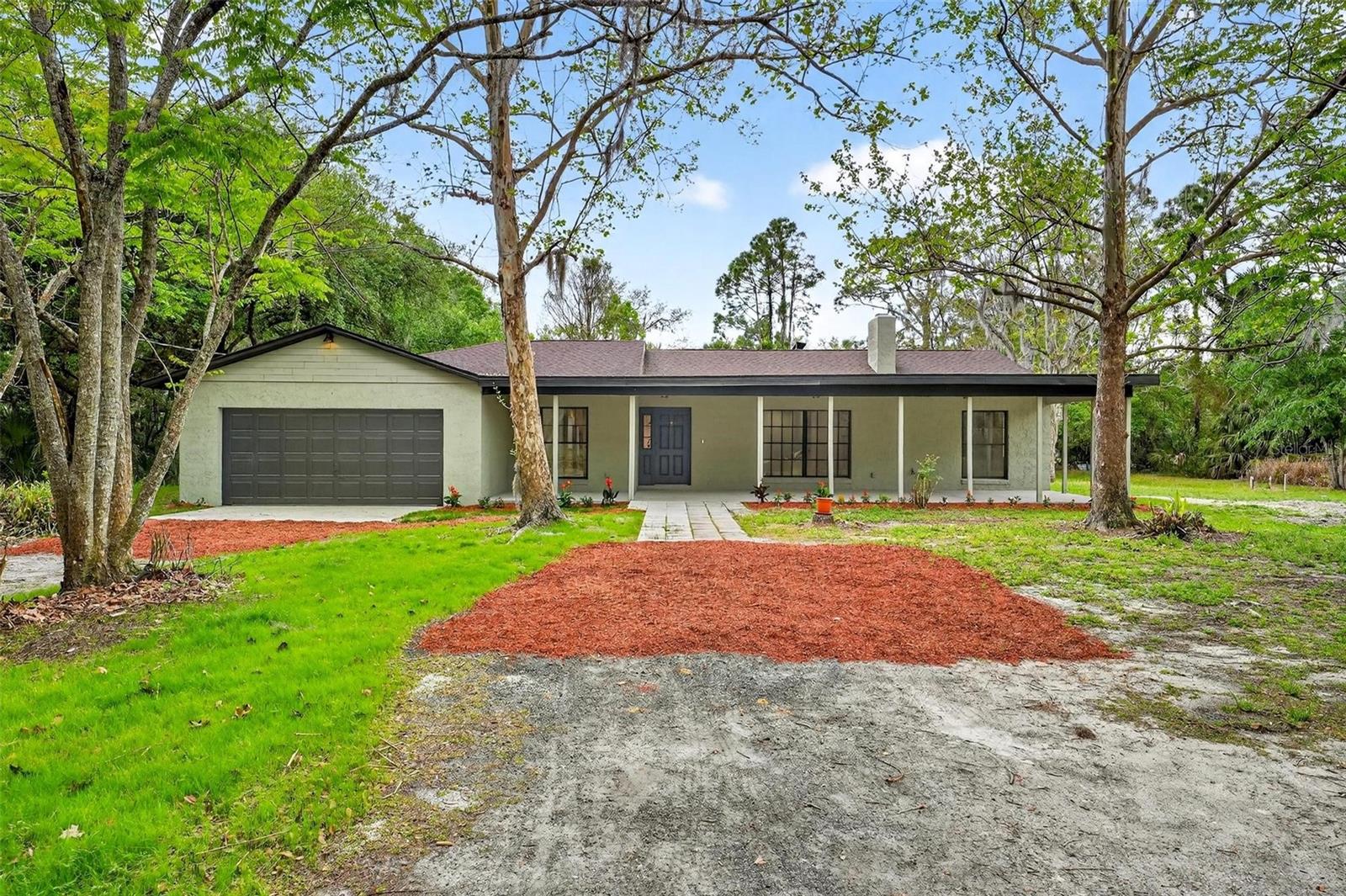 2200 RETREAT RD, GENEVA, FL, 32732