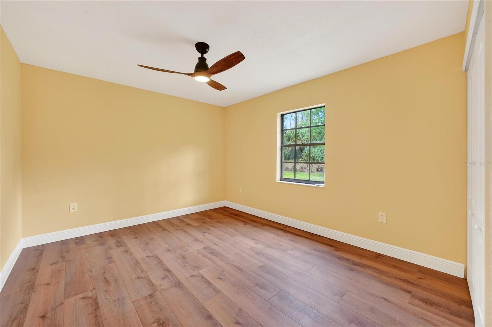 2200 RETREAT RD, GENEVA, FL, 32732