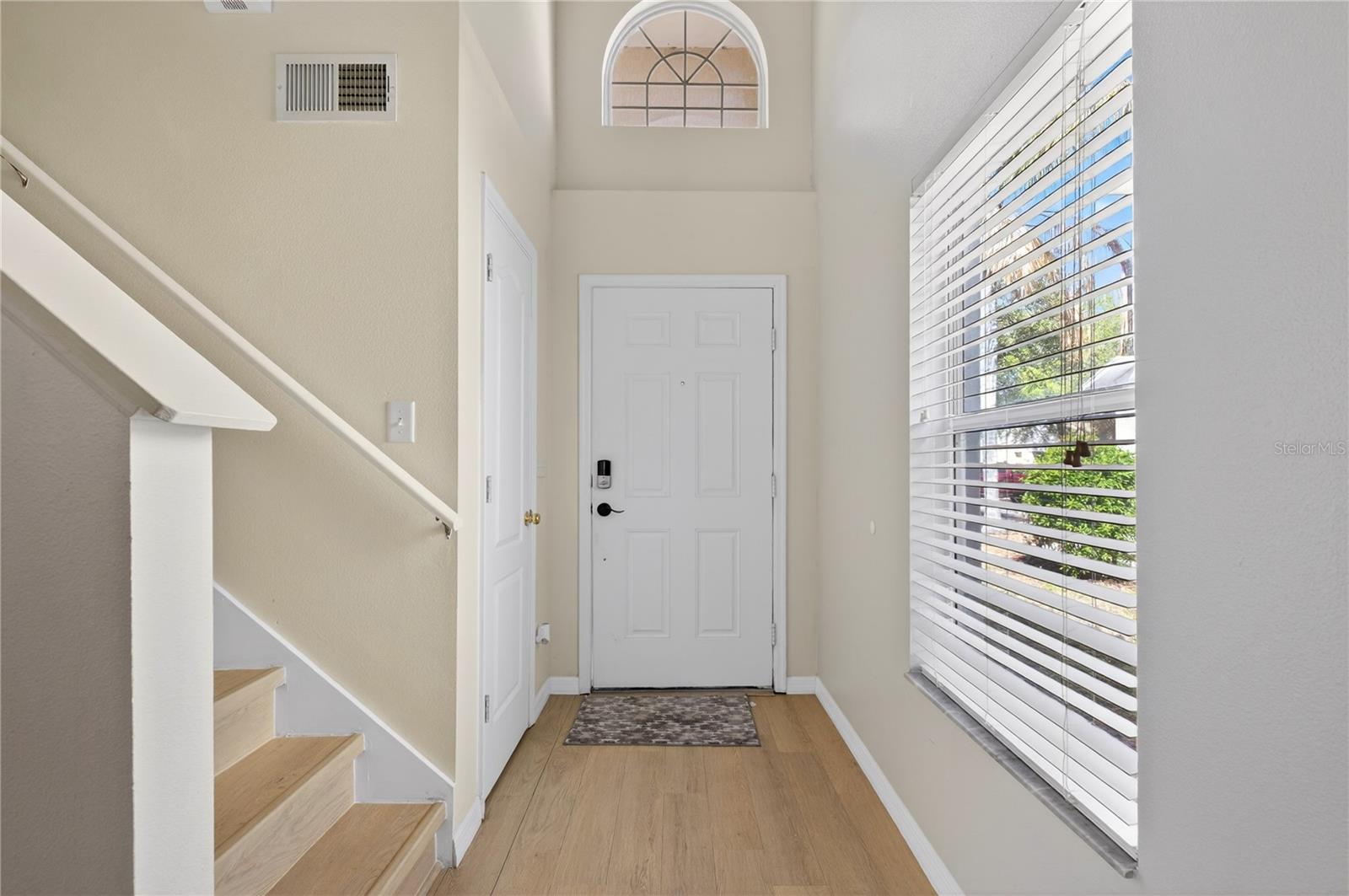 2006 STONE ABBEY BLVD, ORLANDO, FL, 32828