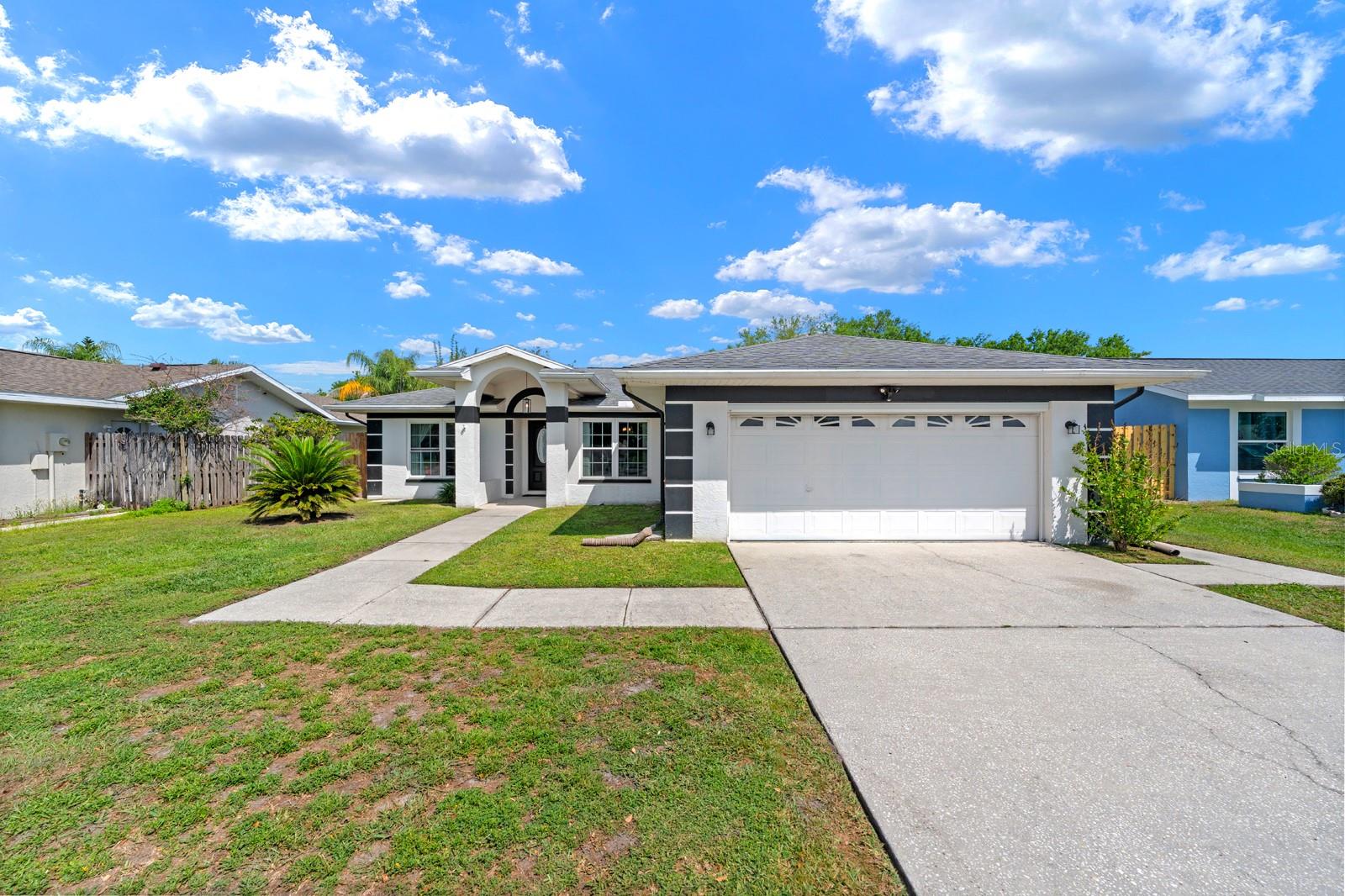 1916 CLOVERDALE CT, LUTZ, FL, 33549