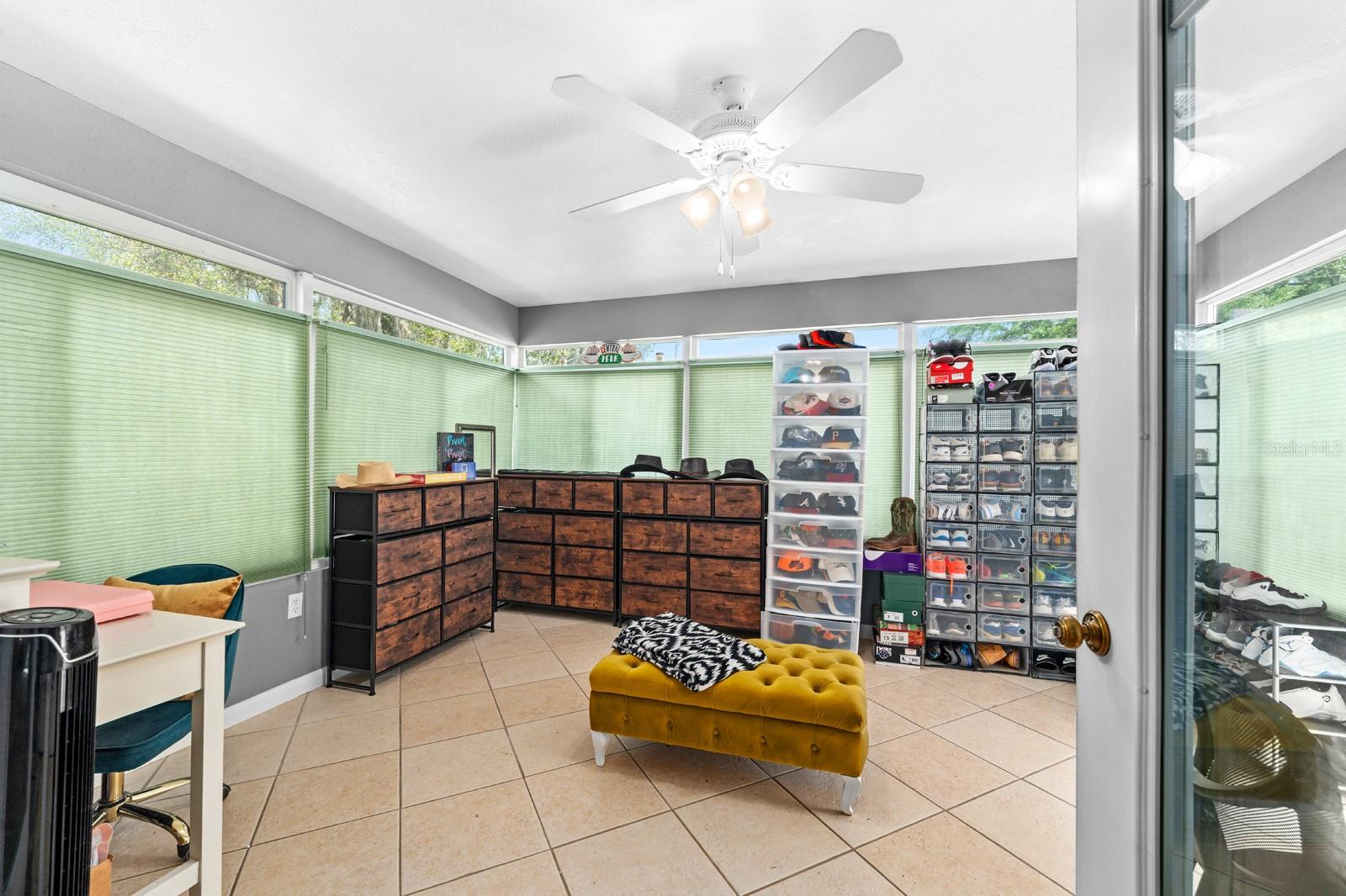1916 CLOVERDALE CT, LUTZ, FL, 33549