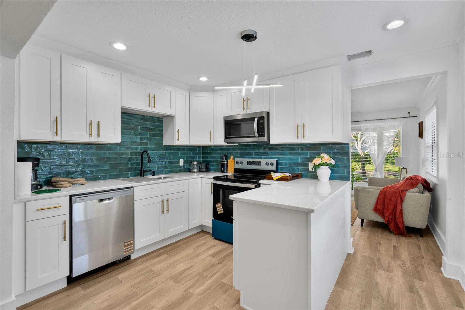 2118 S VENUS ST, TAMPA, FL, 33629