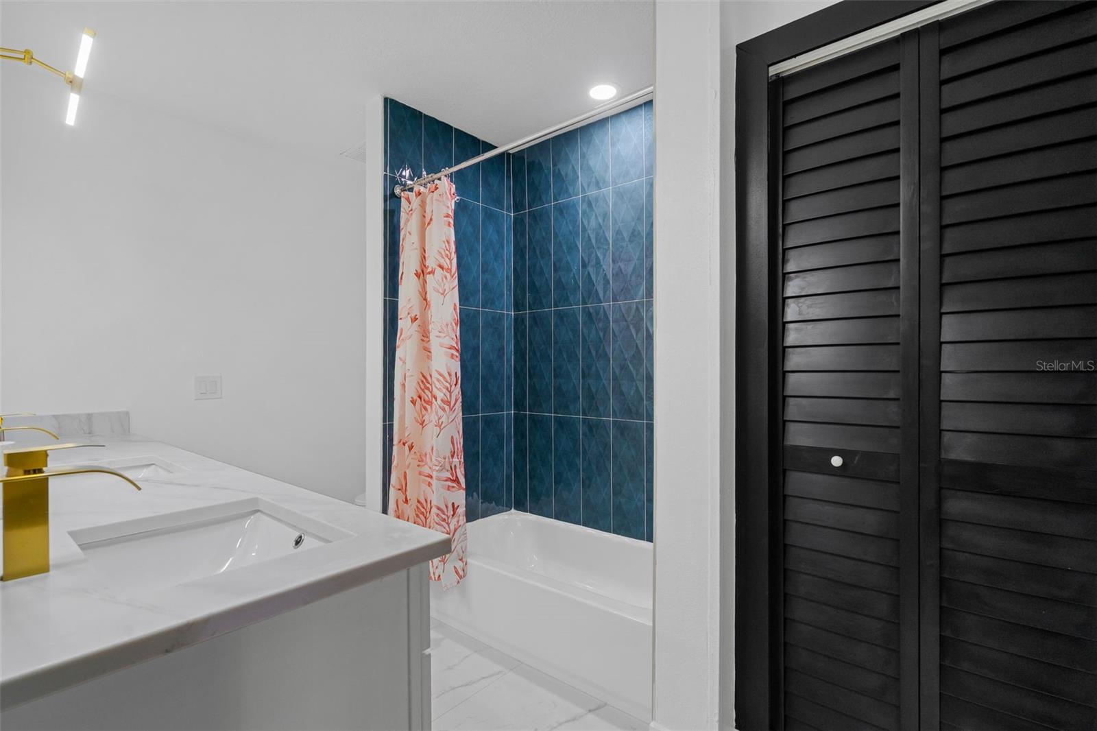 2118 S VENUS ST, TAMPA, FL, 33629